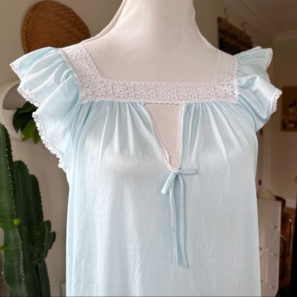 Vintage 70s Nightgown Full Length Nylon Ruffle Sleeve Sidney Bernstein - Picture 2 of 10